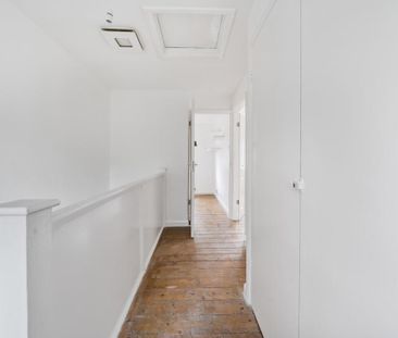 Besley Street, London SW16 - Photo 4