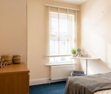 5 bedroom house to rent - Photo 3