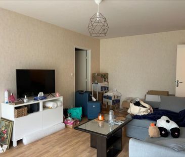 APPARTEMENT T3 LE RHEU AVEC GARAGE - Photo 3