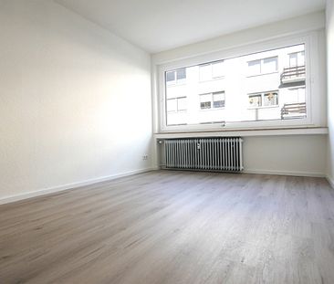 Frisch sanierte 2-Zimmer-Wohnung in der Dürener Innenstadt! - Foto 1