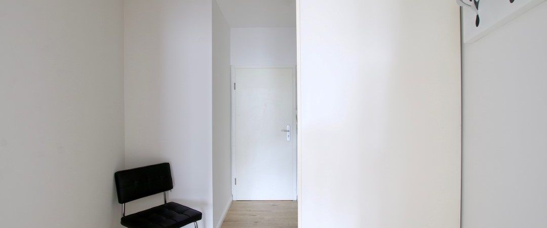 Modernes City Apartment mit Aufzug im Herzen von Köln - Photo 1