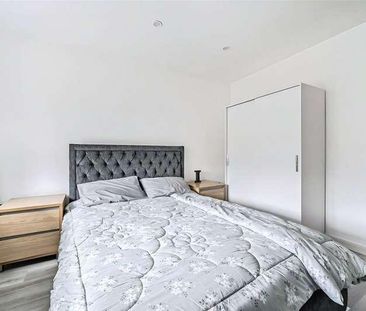 Lynwood Crescent, Ascot, Berkshire, SL5 - Photo 4