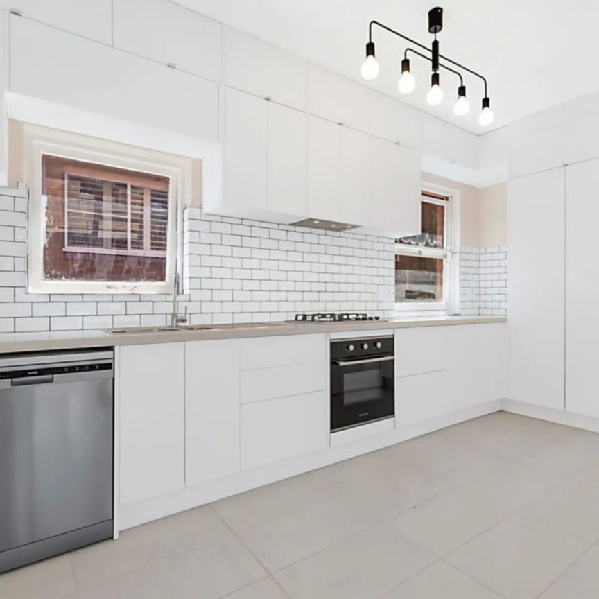 2/39 Belgrave Street, Bronte. - Photo 1