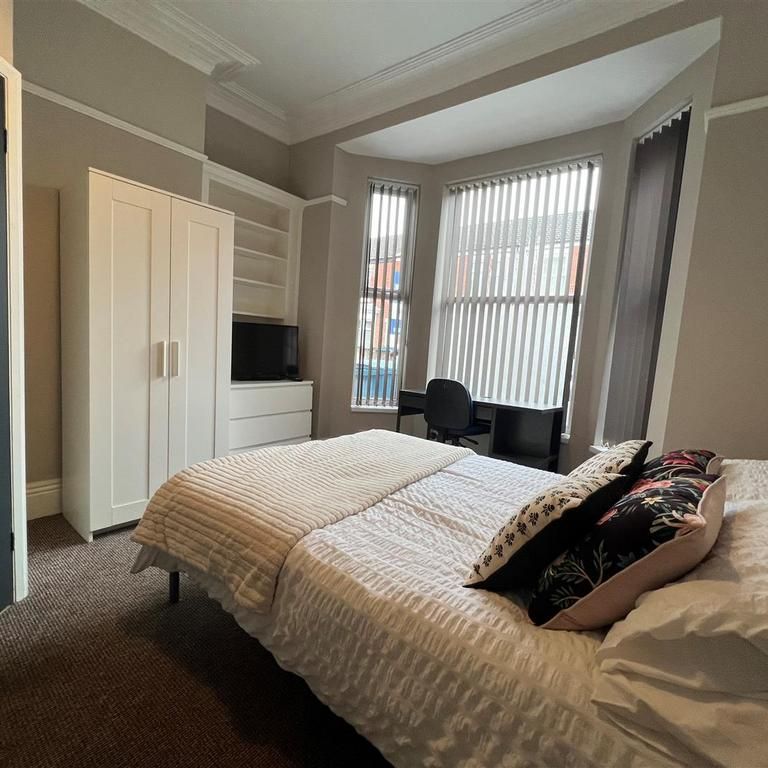 5 bedroom house share to rent - Photo 1