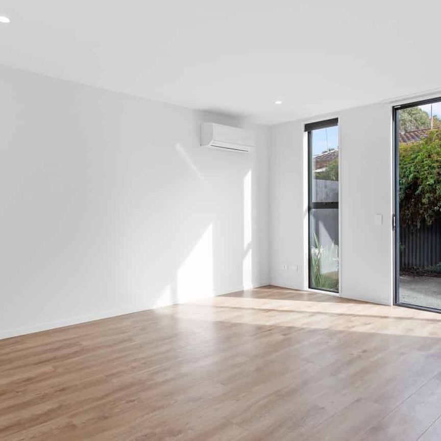 ​​Modern Two-Bedroom Townhouse in Addington Available February 2026​ - Photo 1