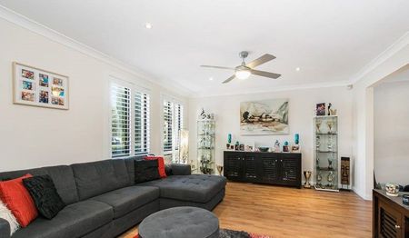 Family Comfort & Entertaining in a Prime Rouse Hill Location - Photo 5