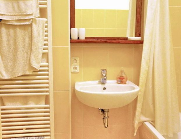 3-Zimmer mit Altbau-Charme nahe der Elbe in Ottensen - Photo 1