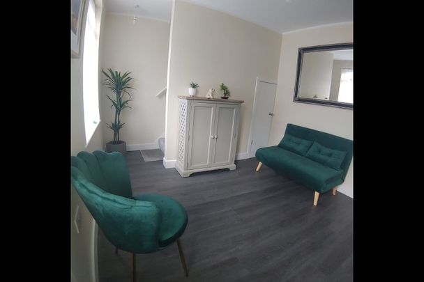 Room in a Shared House, Howard Road, IG11 - Photo 1