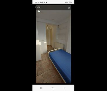 1 Bed Semi-Detached House, New Bedford Road, LU3 - Photo 1