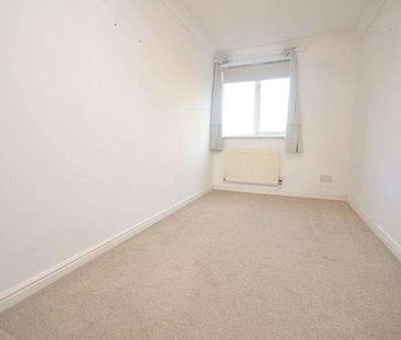 St. Marys Lane, Upminster, Essex, RM14 - Photo 2