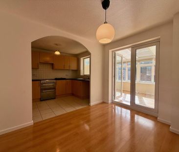 3 bedroom semi-detached house to rent - Photo 1