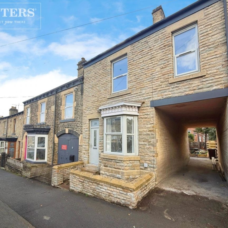 3 bedroom House To Let Total Size: 1109 SQ FT - Photo 1