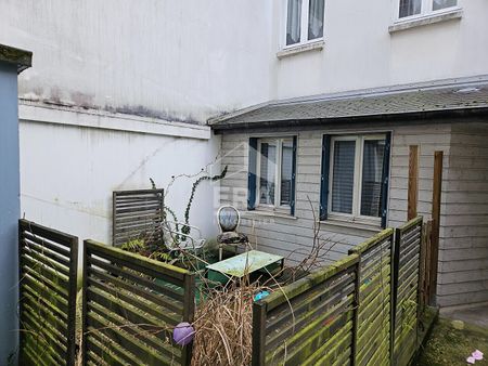 Studio meublé 22M2 avec terrasse ROUEN Vieux Marché - Photo 2