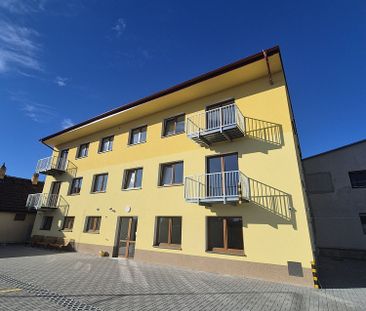 Pronájem bytu 1+kk 39 m² - Фото 3