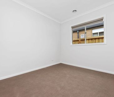 Comfortable & Convenient Living in a Prime Location - Photo 3