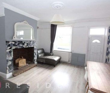 Smithy Bridge, Hollingworth Lake, Littleborough, OL15 - Photo 1