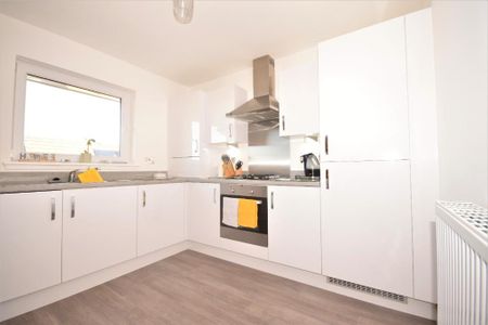 2 bedroom flat to rent - Photo 5