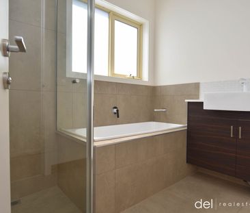 A lovely unit in court location - Photo 6