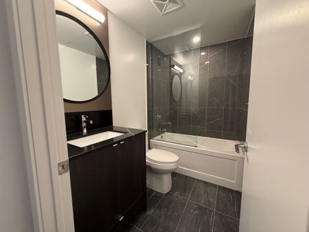 For Lease - 771 Yonge Street Unit# 1008, Toronto, Ontario - Photo 5
