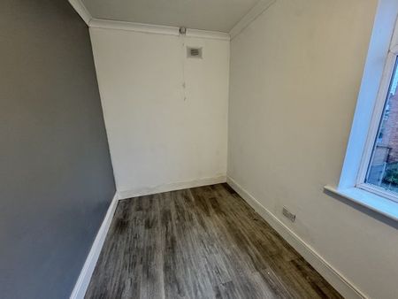 Alfreton Road, NG17, Property for rent - Photo 3