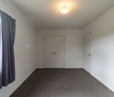 Well Presented Family Home - Photo 4