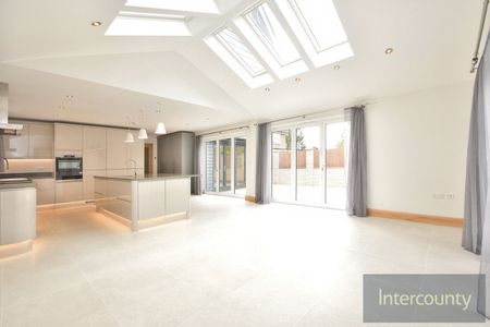 Haymeads Lane, CM23, Bishops Stortford - Photo 3
