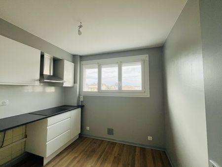 Appart. Type 4 de 66 m2 SAINT ANNE - Photo 4