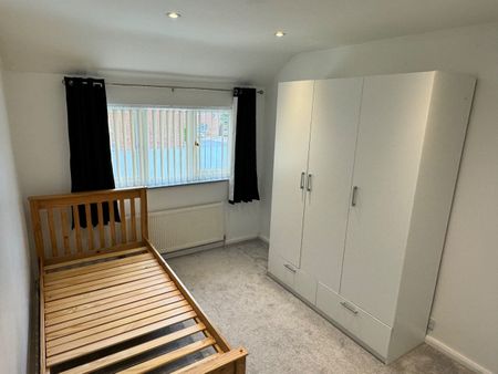 Room in a Shared House, Luton, LU2 - Photo 3