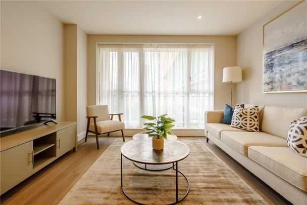 Circus Apartments, Canary Wharf - Photo 1