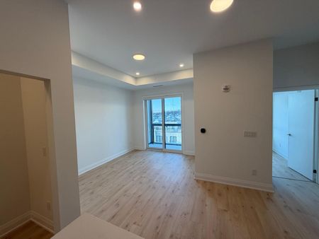 For Lease - 3250 Carding Mill Trail Unit# 516, Oakville, Ontario - Photo 5