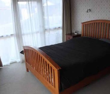 Great Spot on Apollo - Photo 2