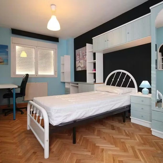 Calle Joan Font, Getafe, Community of Madrid 28904 - Photo 1