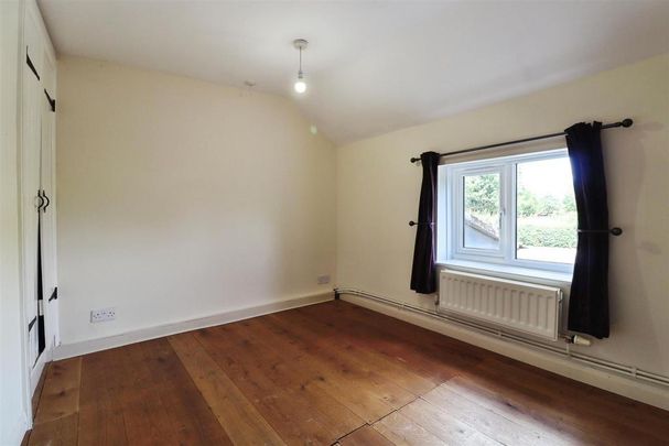 4 bedroom cottage to rent - Photo 1