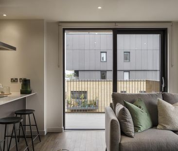 3 bedroom apartment to rent - Photo 4