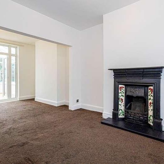 Torbay Road, Urmston, Manchester, M41 - Photo 1