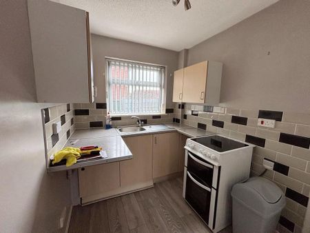 1 bedroom maisonette to rent - Photo 2