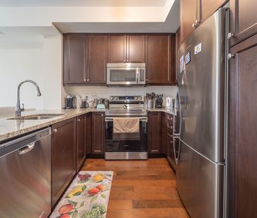 For Lease - 3170 Erin Mills Parkway Unit# 234, Mississauga, Ontario - Photo 2