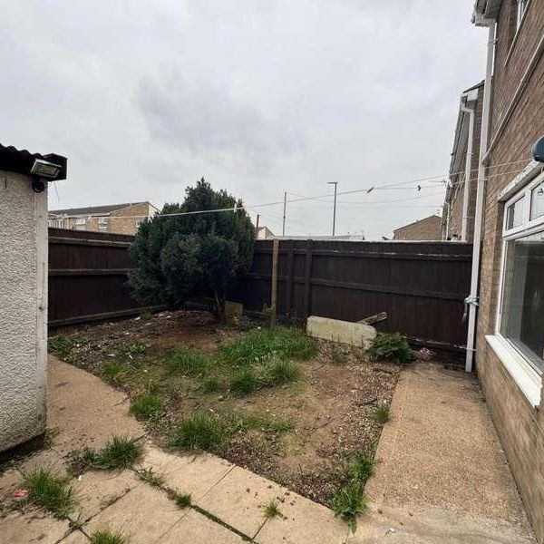 Westerdale Way, Grimsby, DN37 - Photo 1