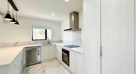 "Your Dream Space Awaits: Uncover Ultimate Con... - Photo 2