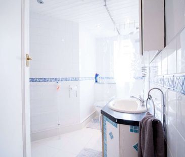 West Kensington Court A Room A Room C Room B - Photo 5