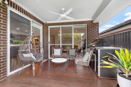 9 Gemini Street, Riverstone NSW 2765 - House For Rent | Domain - Photo 5