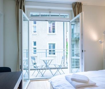 Charmantes Studio-Apartment mit Balkon in Zürich-Seefeld - Photo 4