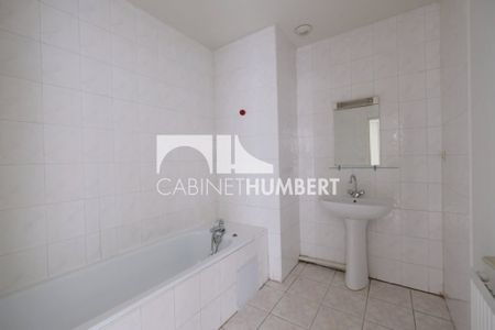 Location Appartement 3 pièces 85m² ST ETIENNE 42000 - Photo 5