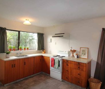 Cosy Bungalow on Grafton - Photo 4