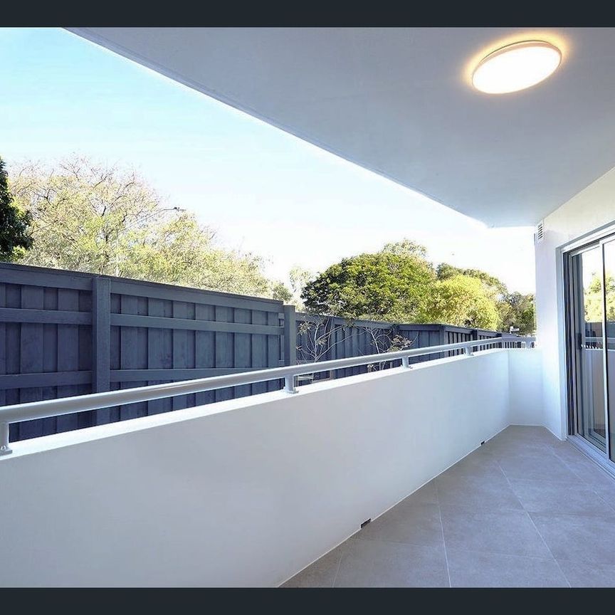 PERFECT FAIRFIELD LOCATION - Photo 1