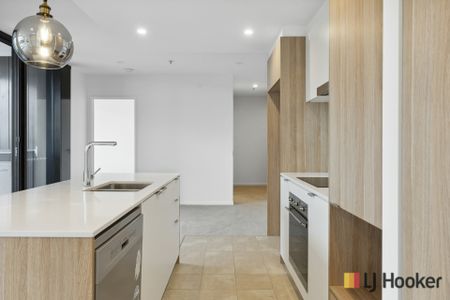 2 Bedroom Unit With Carspace On Same Floor! - Photo 5