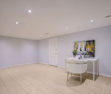 For Lease - 61 Kingslake Road, Toronto, Ontario - Photo 2