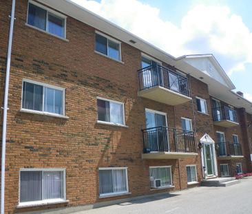 One Bedroom Apartment - Photo 5