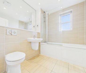 16-18 Littleton Road, 16-18 Littleton Road, Ashford,TW15 - Photo 5