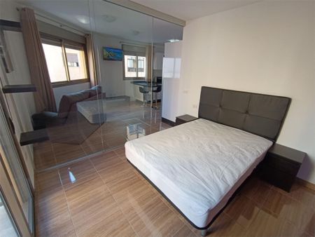 Apartamento de alquiler en Calle Juan Pablo II, 34, Duggi - Rambla - Los Hoteles - Photo 2